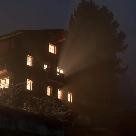 Moserhuus Tatil Evi *