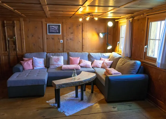 Moserhuus Tatil Evi Furna